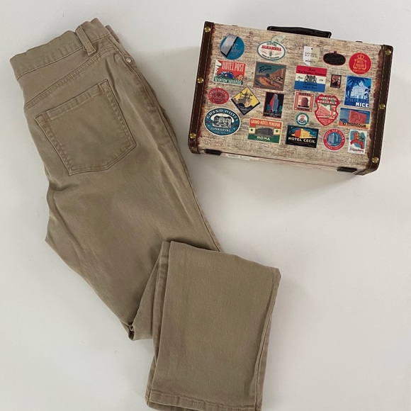 Gloria Vanderbilt Denim - Gloria Vanderbilt Amanda twill pant, Sz. 10